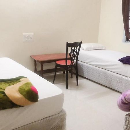 Hotel Lotus Residency Bodh Gaya Esterno foto